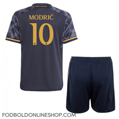Real Madrid Luka Modric #10 Udebane Trøje Børn 2023-24 Kortærmet (+ Korte bukser)